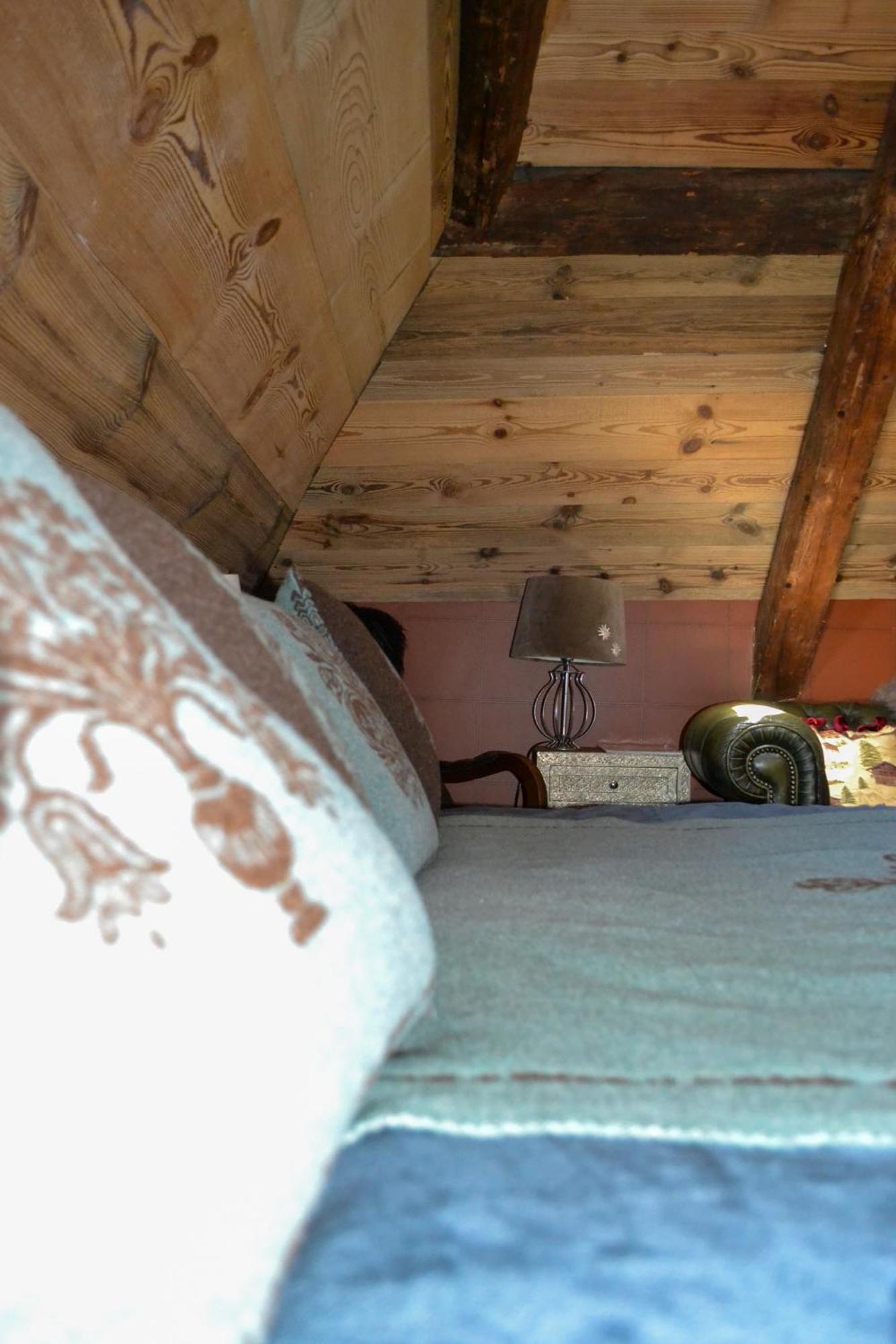 A Nouste D'hotes Et Only Adults Campan