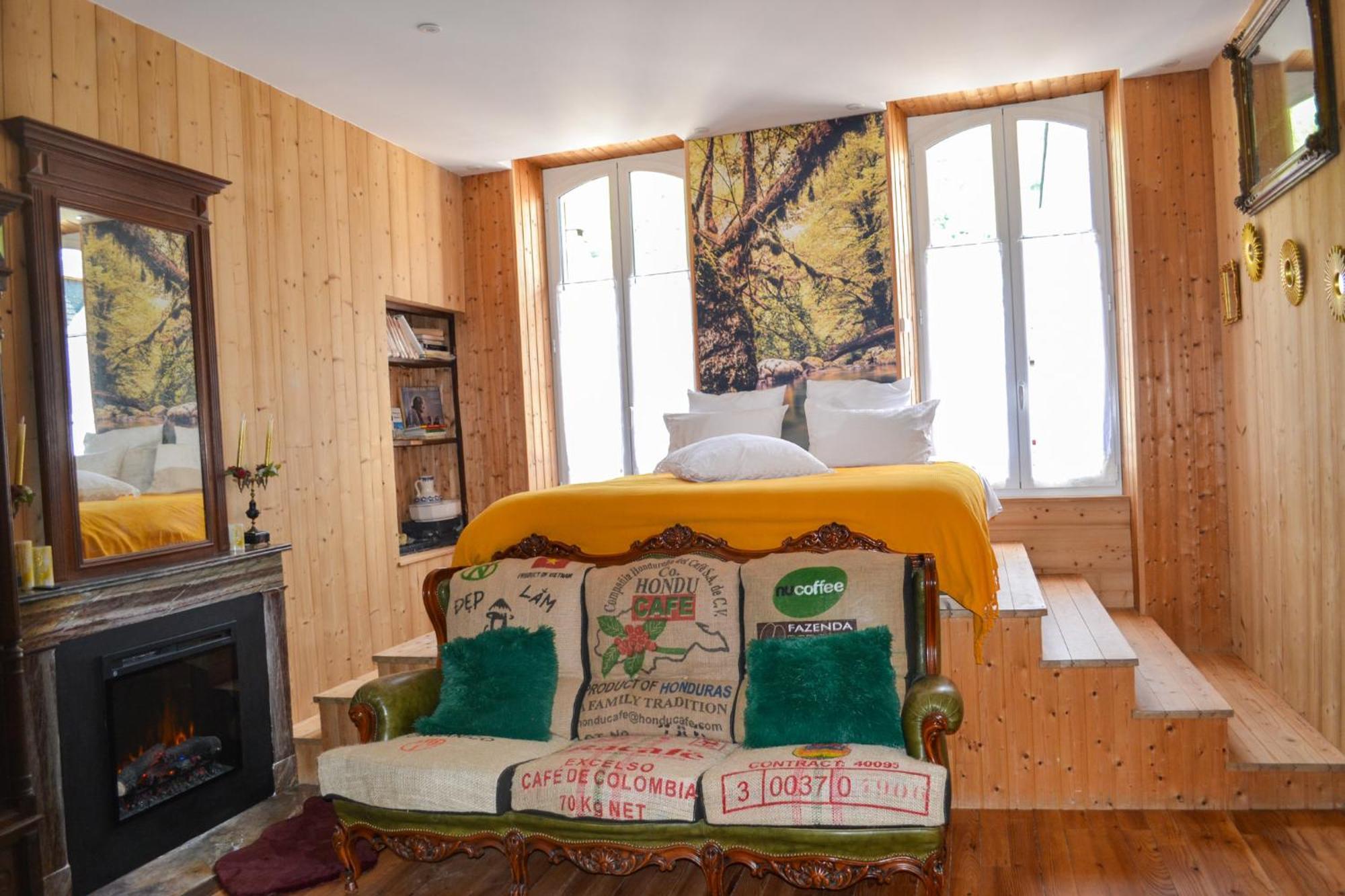 A Nouste D'hotes Et Only Adults Gasthof