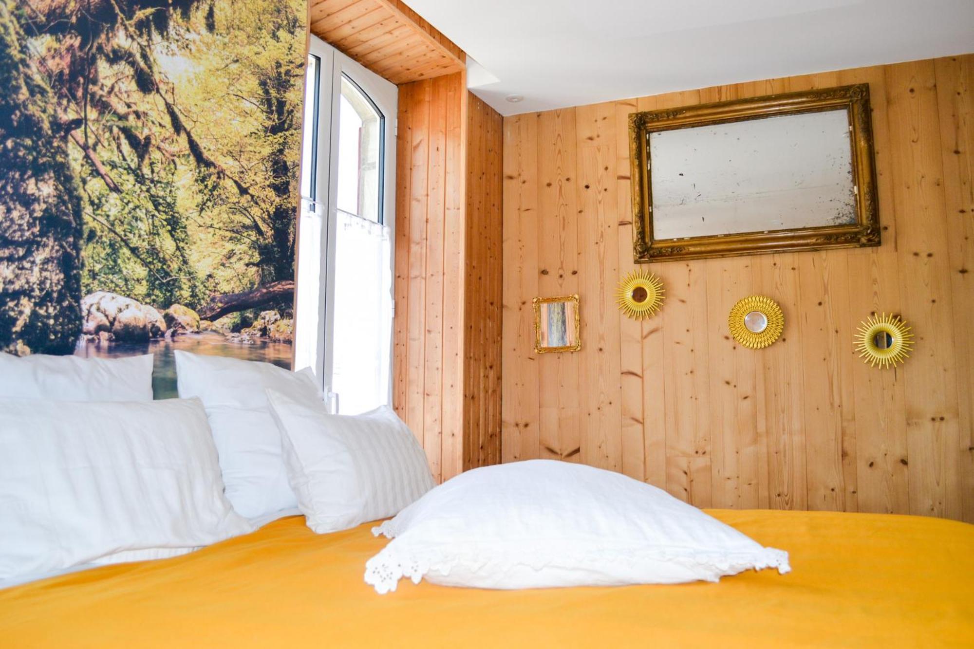 A Nouste D'hotes Et Maison d'hôtes Campan