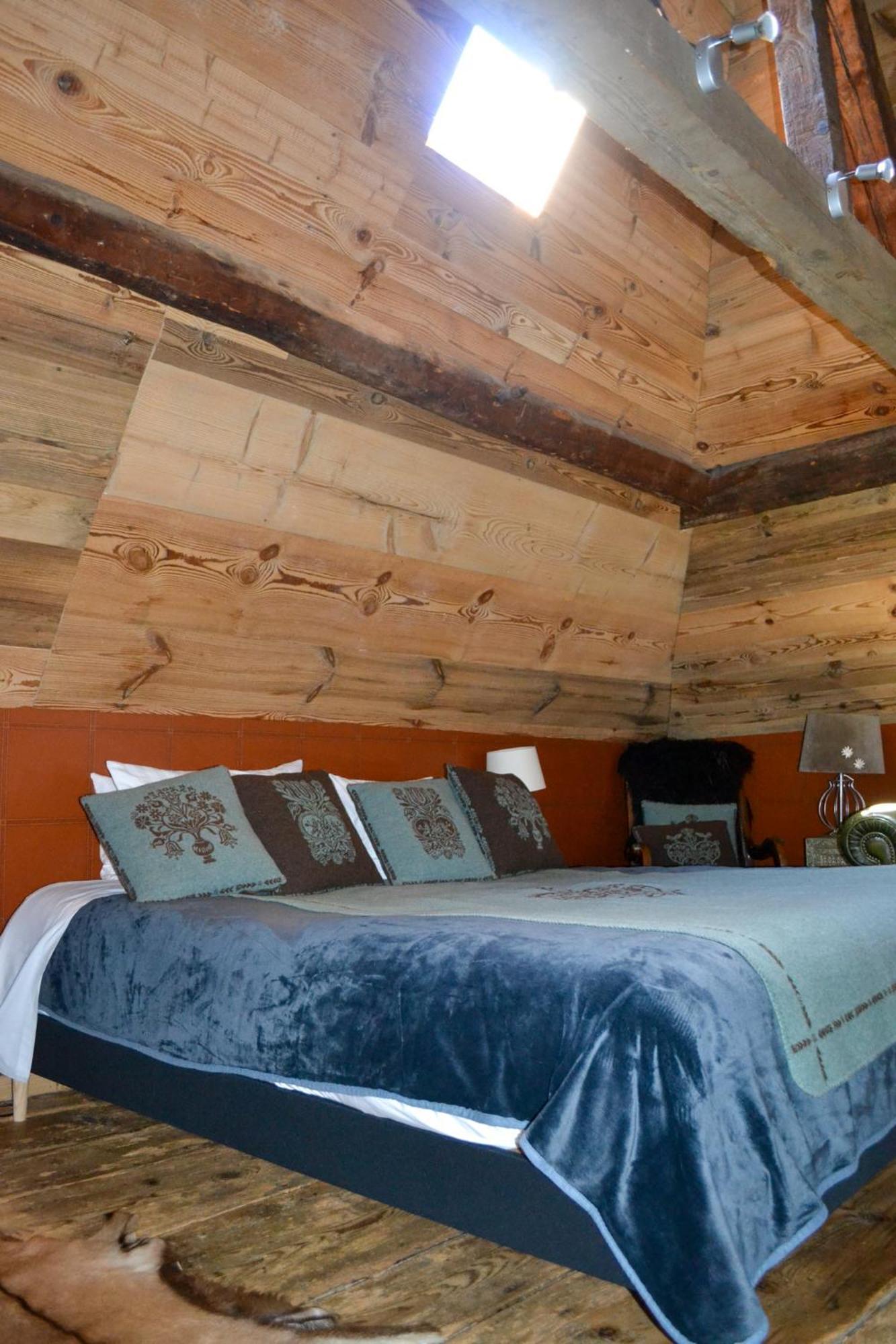 A Nouste D'hotes Et Campan